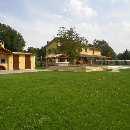 Casavacanze Sant'Eugenia Attigliano Eksteriør billede